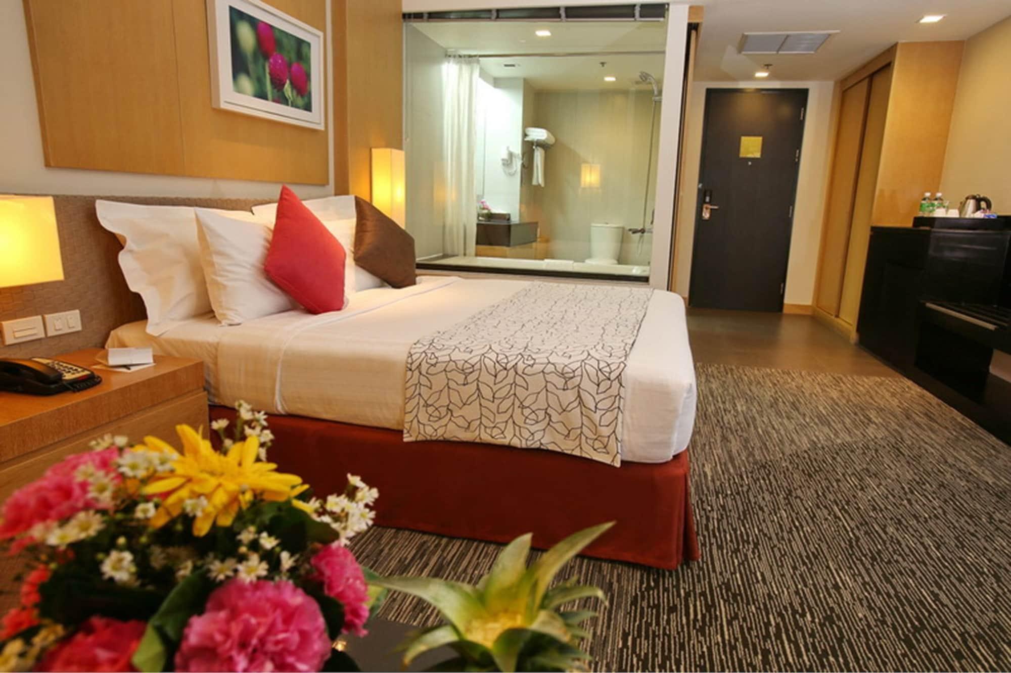 Amaranth Suvarnabhumi Hotel Bangkok Exterior photo Deluxe Room